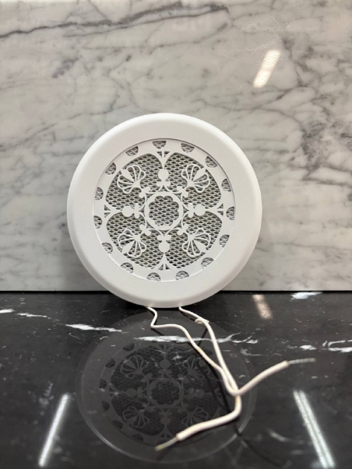 Диффузор на магнитах с вентилятором ТД100 белый цветочный орнамент 100 мм